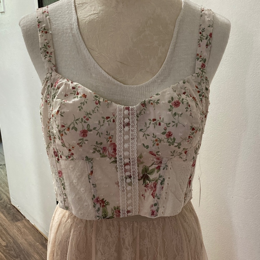 ARULA Floral Cream and Pink Top